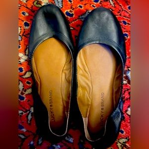 Lucky Brand black leather flats size 9